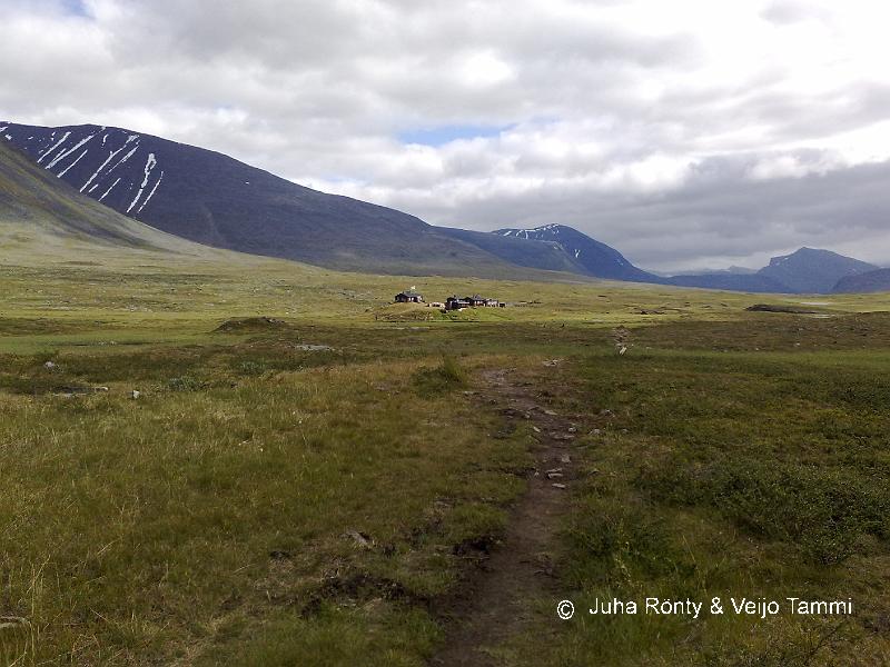 03082008131.jpg - Sälkän tuvat näkyvät jo.