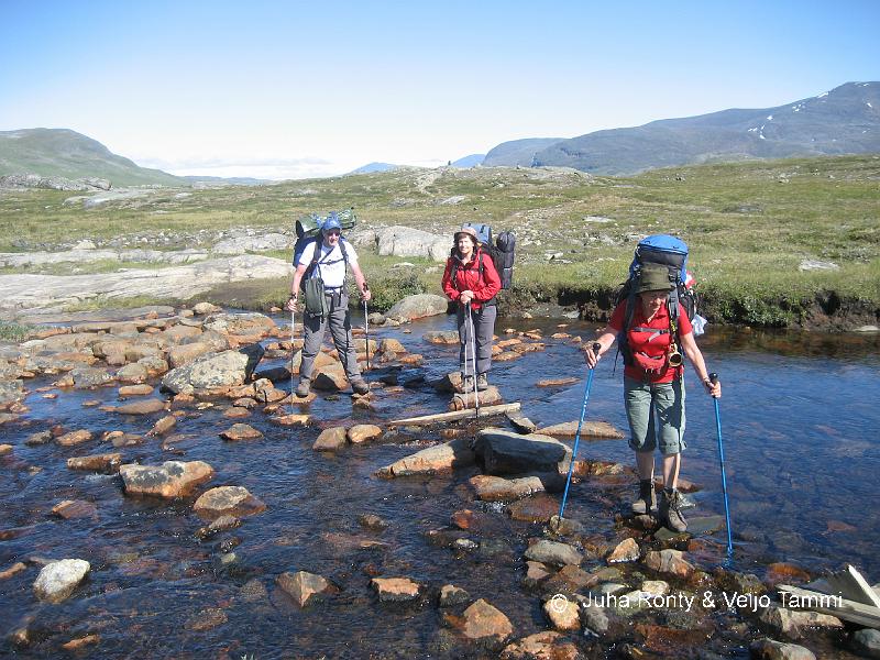 IMG_1819.JPG - Taisi olla reitin ainut puro, jonka yli ei ollut siltaa.