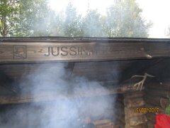 Keskipakkojen Jussinmurustan laavu