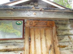 Peuraselän autiotupa. (2)